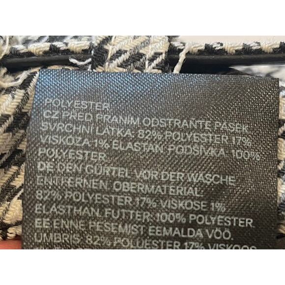 H&M Black, Ivory Houndstooth Belted Pencil Skirt, Lined, US Size 10 - Picture 9 of 12